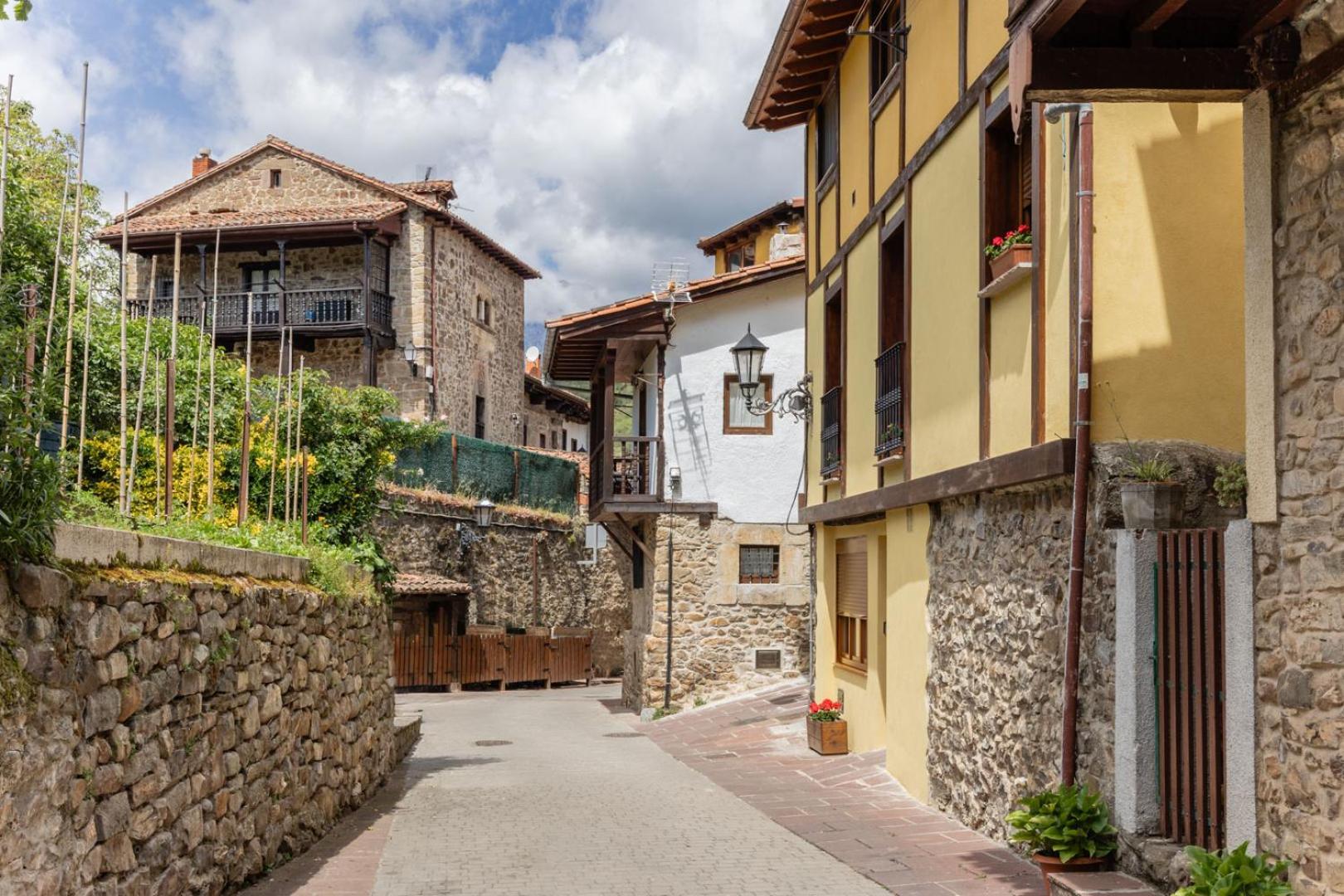 Casa Raymonde Villa Potes Buitenkant foto